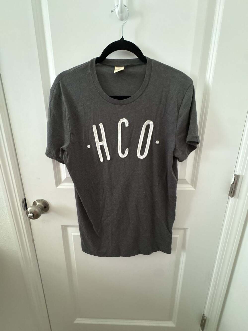 Hollister Co. Dark Gray Graphic Logo T-Shirt Size M